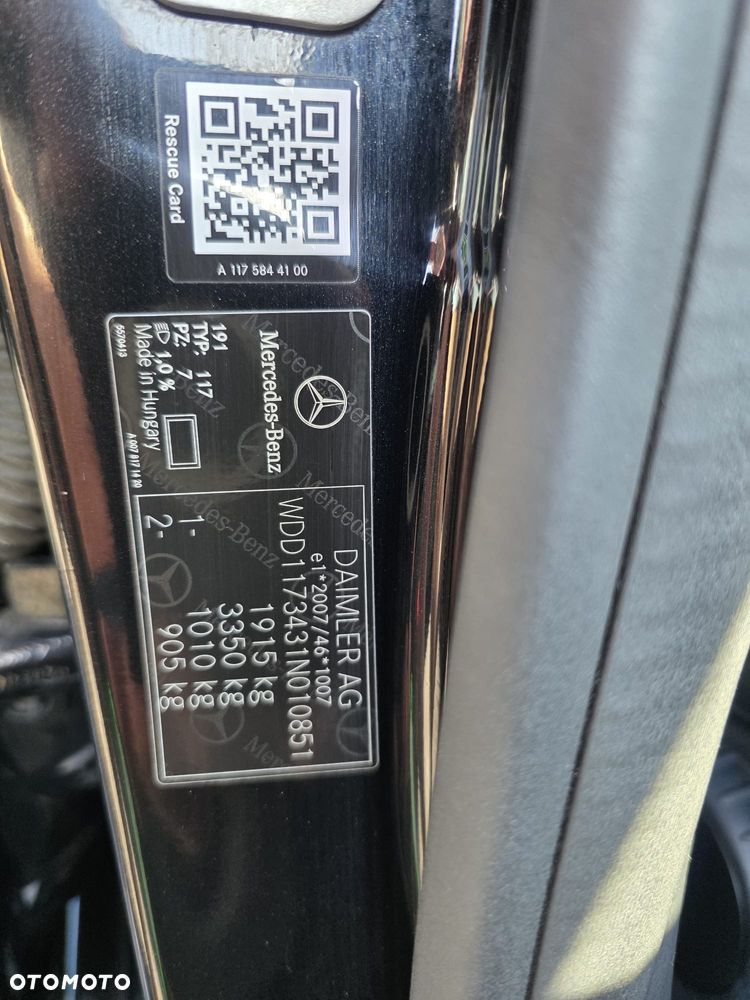 Mercedes-Benz CLA 200 7G-DCT AMG Line - 19