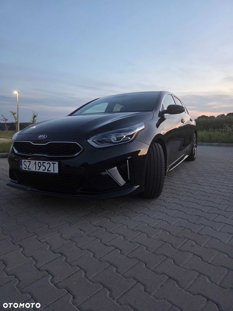 Kia ProCeed - 2