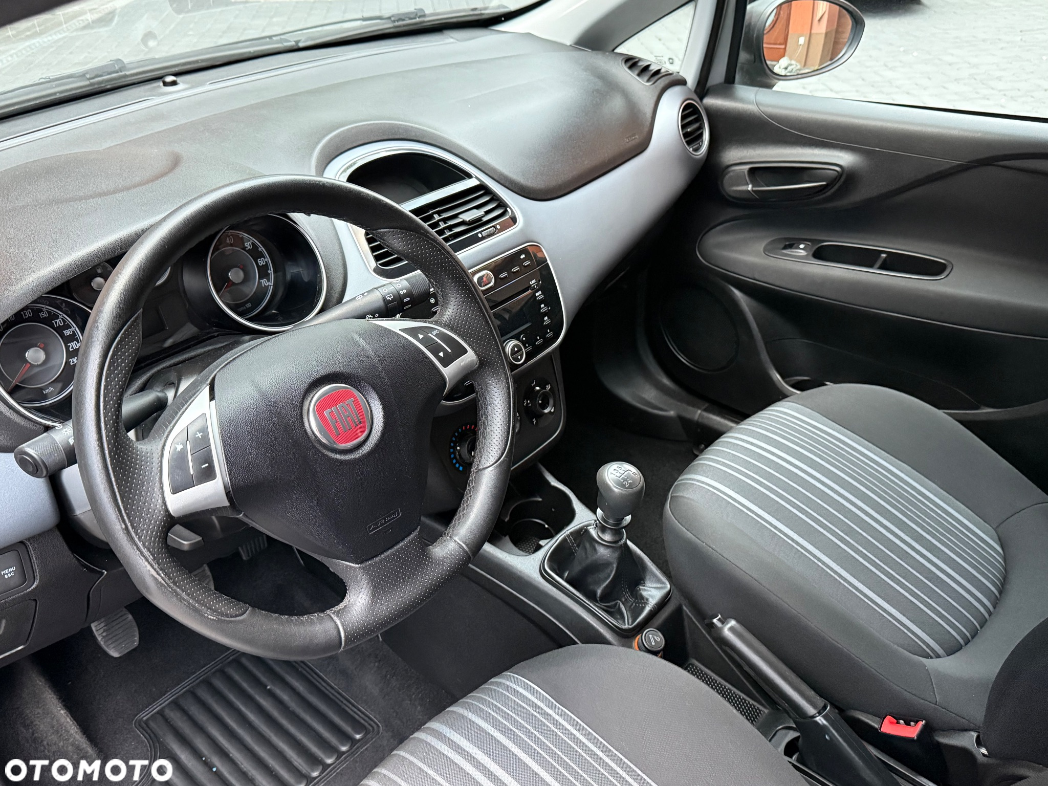 Fiat Punto Evo - 13