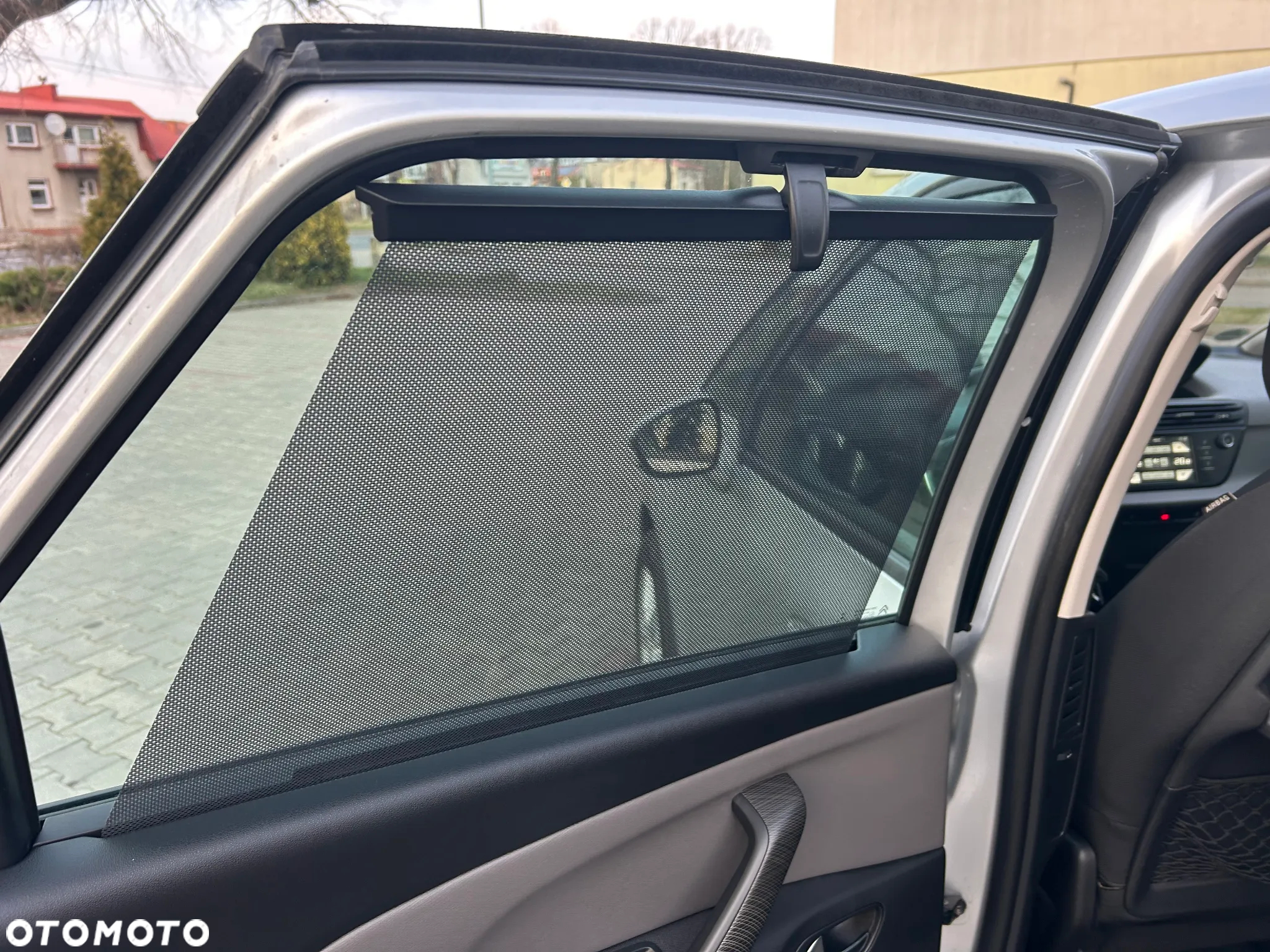 Citroën C4 Picasso e-HDi 115 Seduction - 24