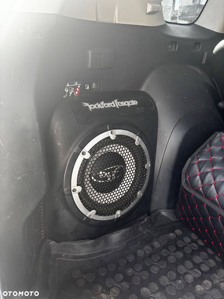 Mitsubishi Outlander 2.0 DID Instyle NAVI - 14