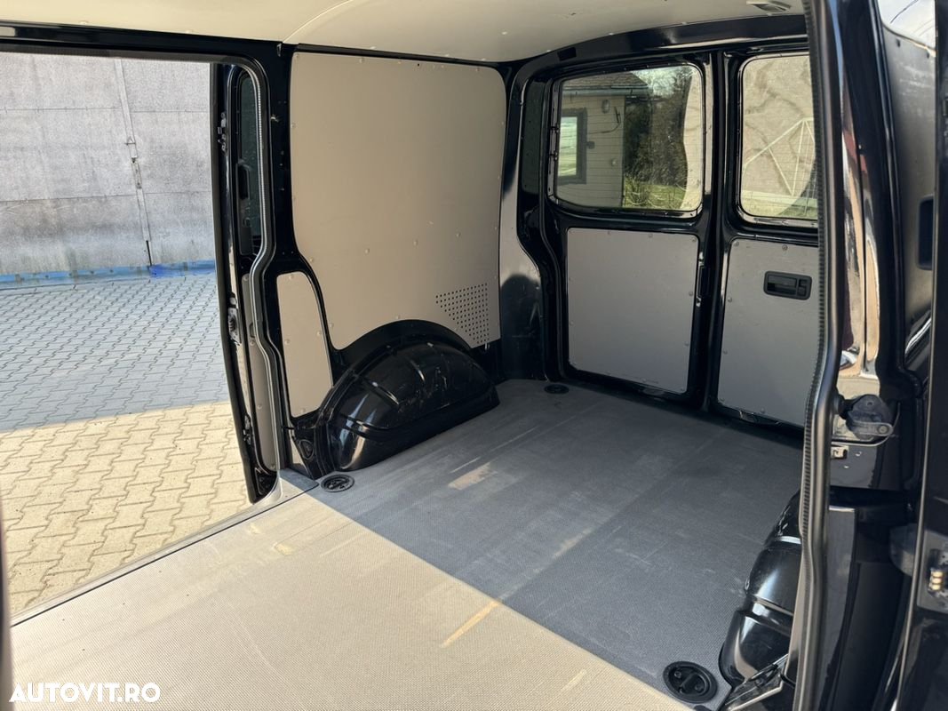 Volkswagen Transporter T6 DSG - 17