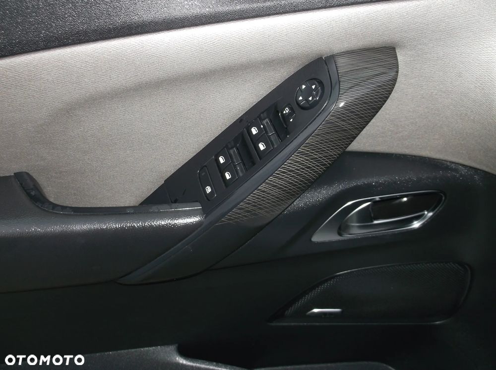 Citroën C4 Grand Picasso e-HDi 115 ETG6 Business Class - 21