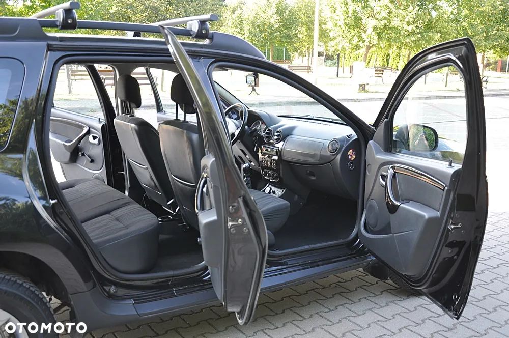 Dacia Duster 1.6 Laureate 4x4 - 18