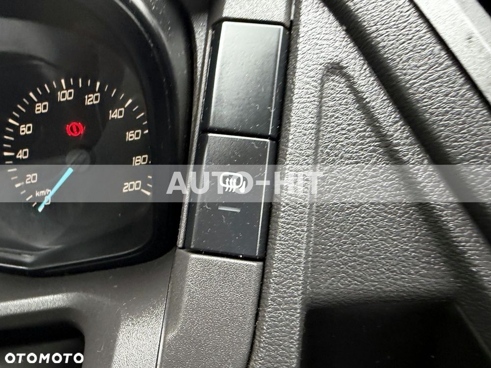 Ford Transit - 32