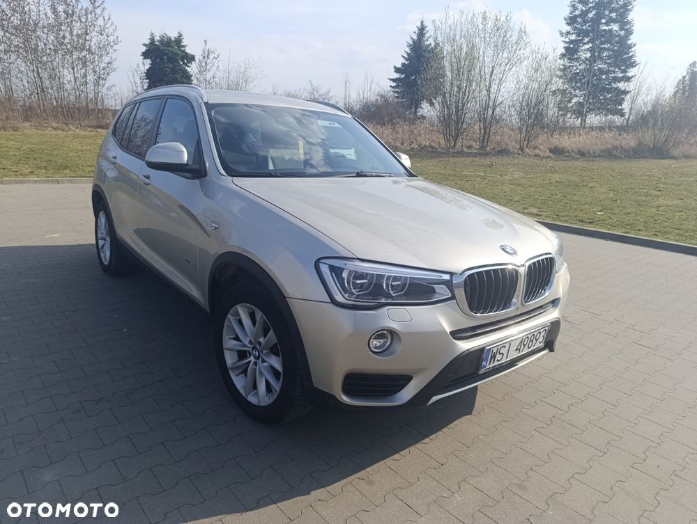 BMW X3 28i xDrive - 2