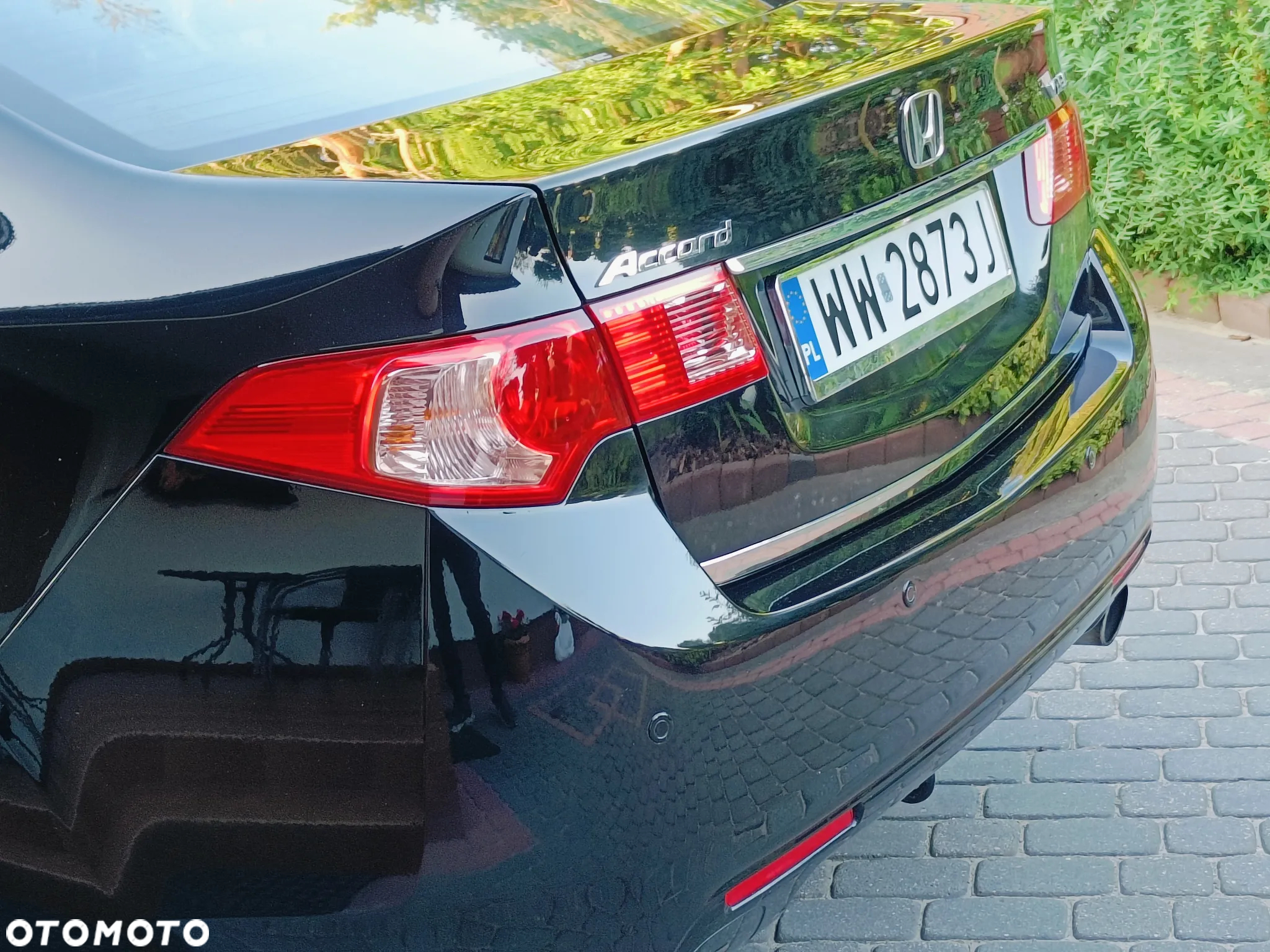 Honda Accord 2.0 Executive - 12