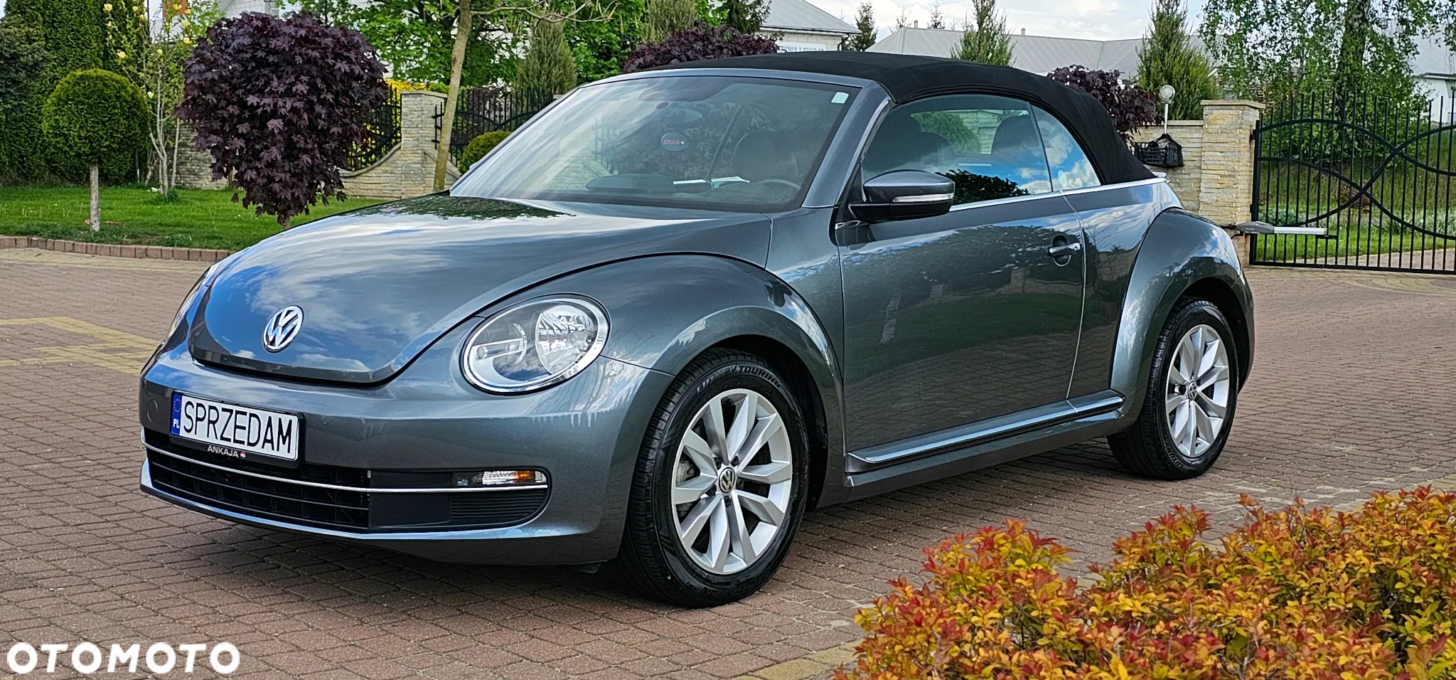 Volkswagen Beetle The Cabriolet 2.0 TDI DSG (BlueMotion Tech) Denim - 11