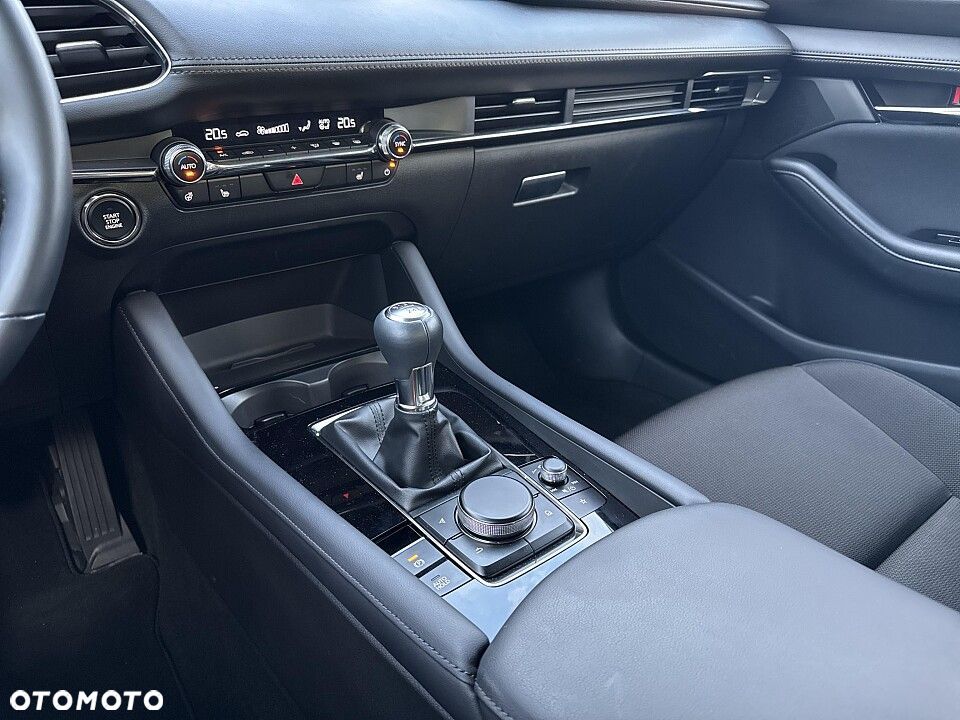 Mazda 3 - 12