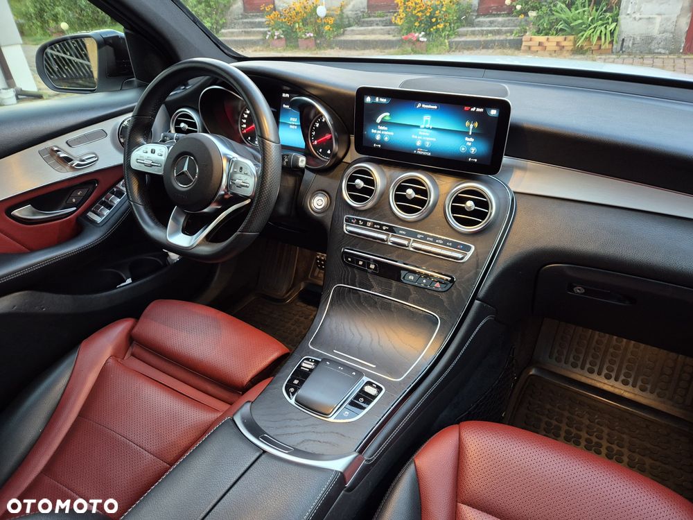 Mercedes-Benz GLC - 7