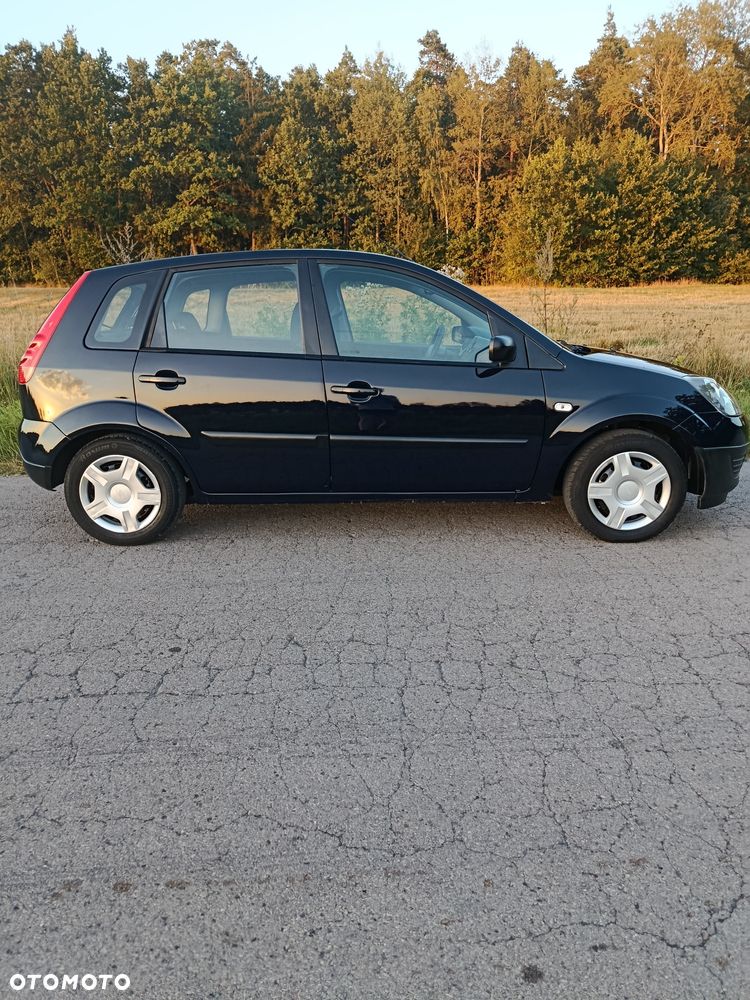 Ford Fiesta - 3
