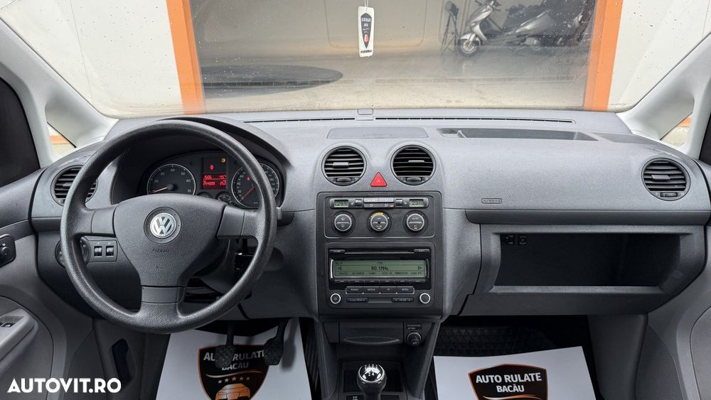 Volkswagen Caddy - 8