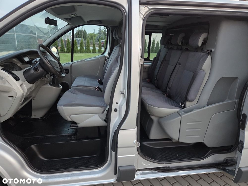 Renault TRAFIC LONG KLIMA TEMPOMAT ORYGINAŁ DUBEL KABINA FULL OPCJA DOPOSAŻONY - 10