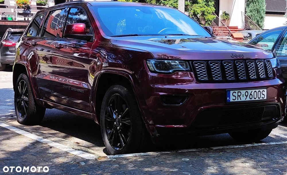 Jeep Grand Cherokee - 4