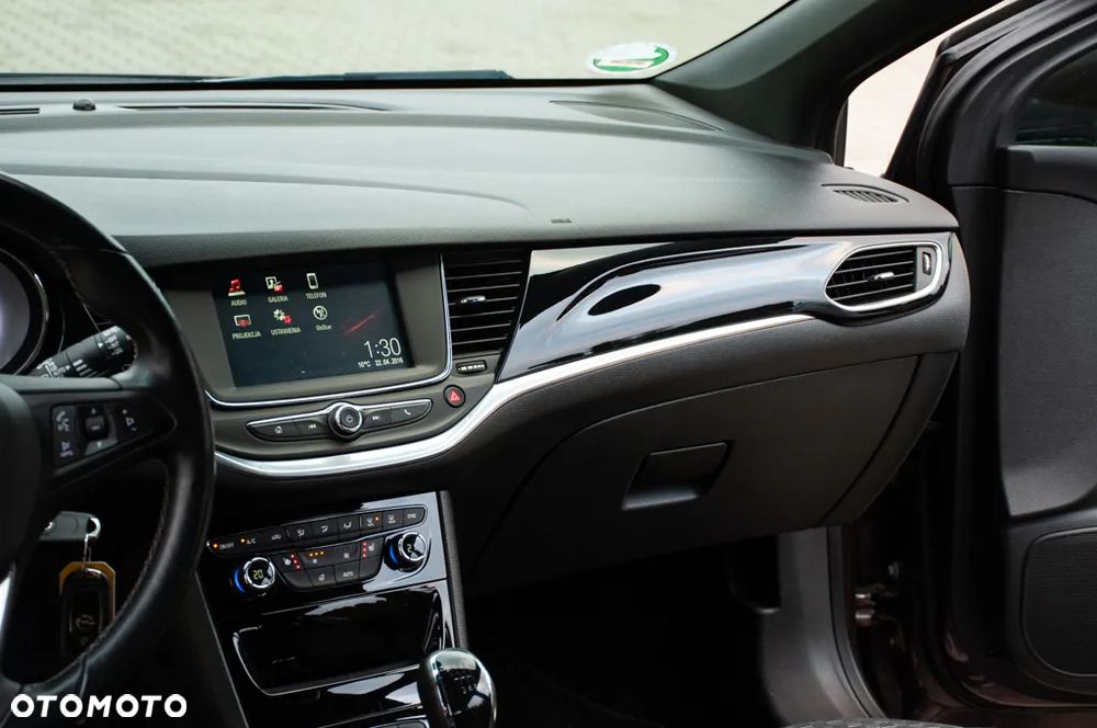 Opel Astra 1.4 Turbo Innovation - 33