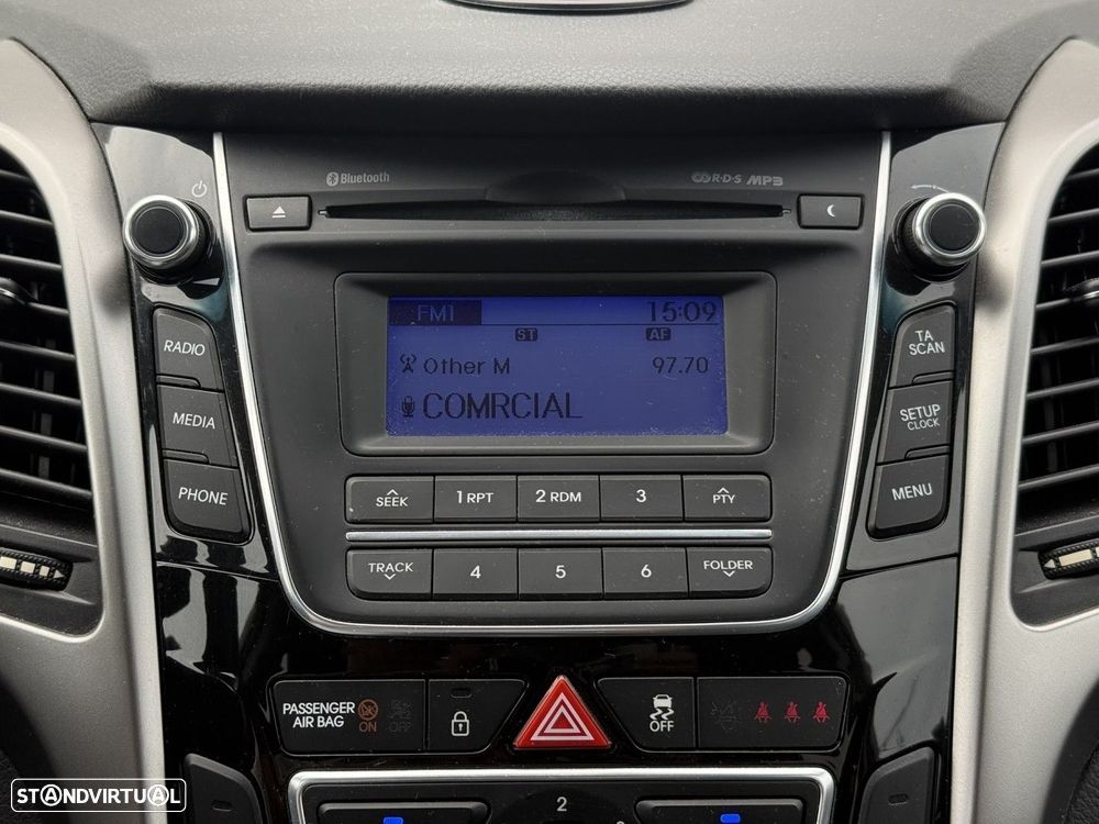 Hyundai i30 SW 1.4 CRDi Blue Active - 9