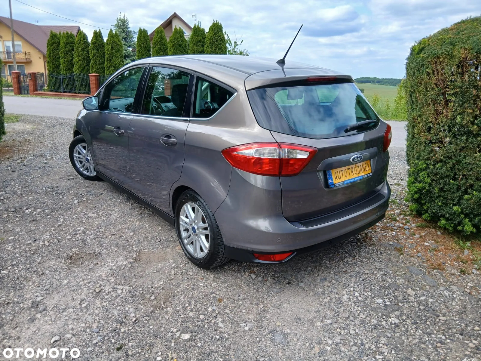 Ford C-MAX 1.0 EcoBoost Start-Stopp-System Champions Edition - 4