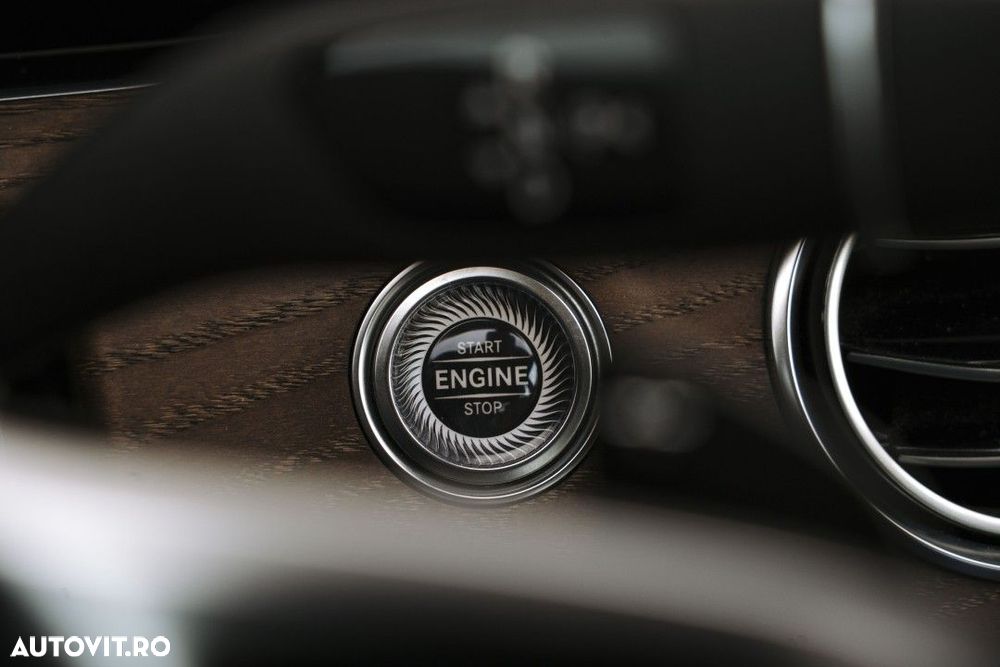 Mercedes-Benz E - 24