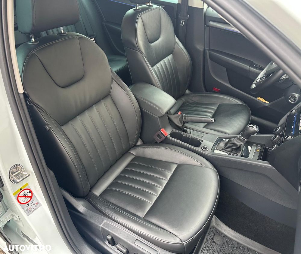 Skoda Octavia 1.6 TDI DSG Premium Edition - 17