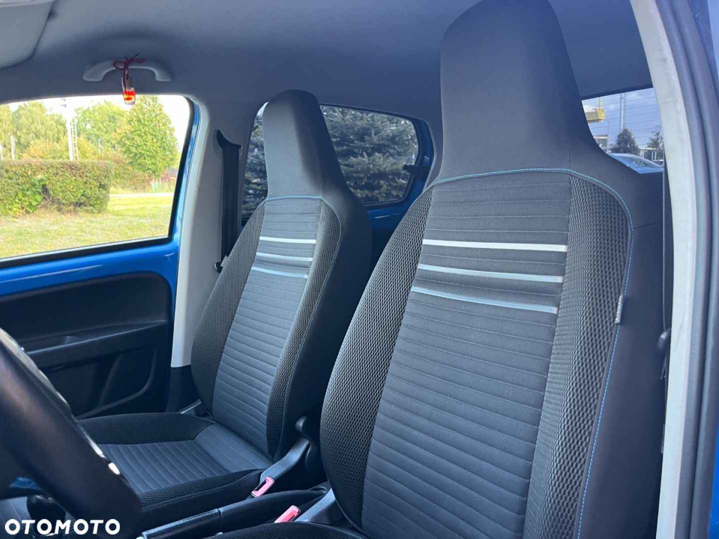 Volkswagen up! 1.0 street - 19