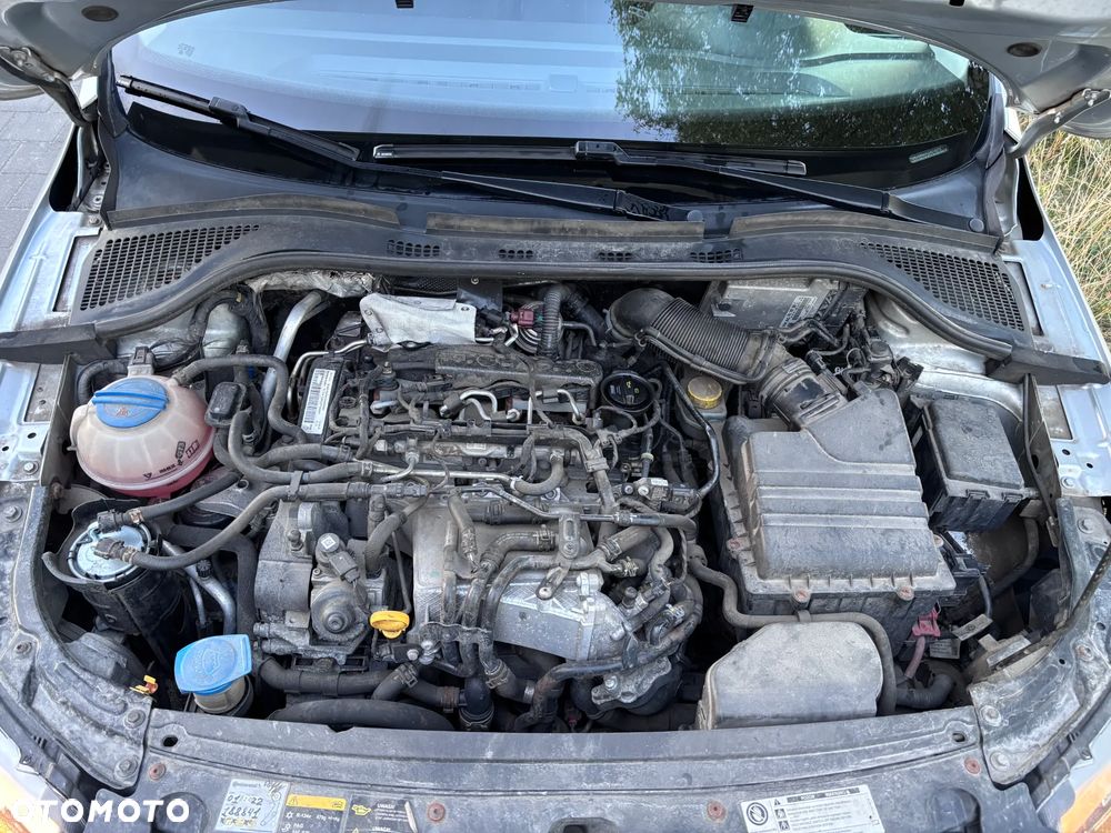 Skoda RAPID 1.6 TDI DPF Ambition - 15