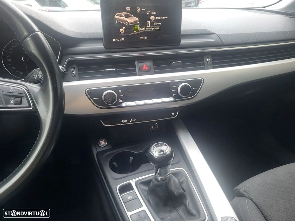 Audi A4 Avant 2.0 TDI Sport - 10
