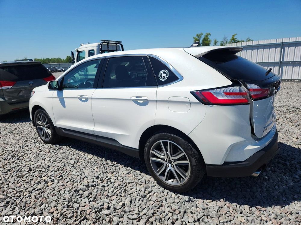 Ford Edge - 3
