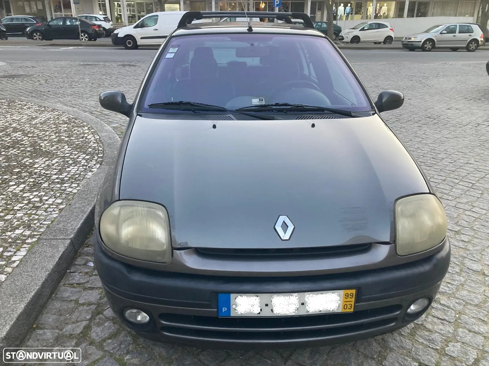 Renault Clio 1.4 RXE - 4
