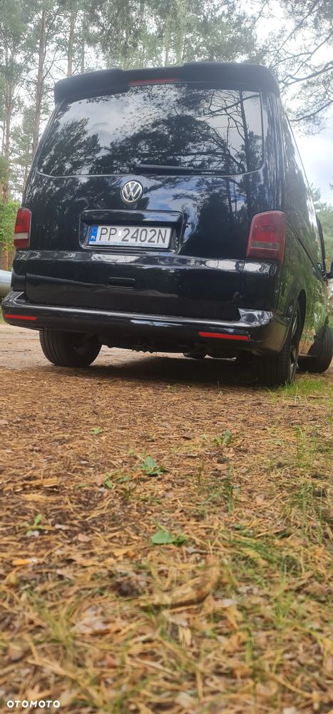 Volkswagen Multivan - 15