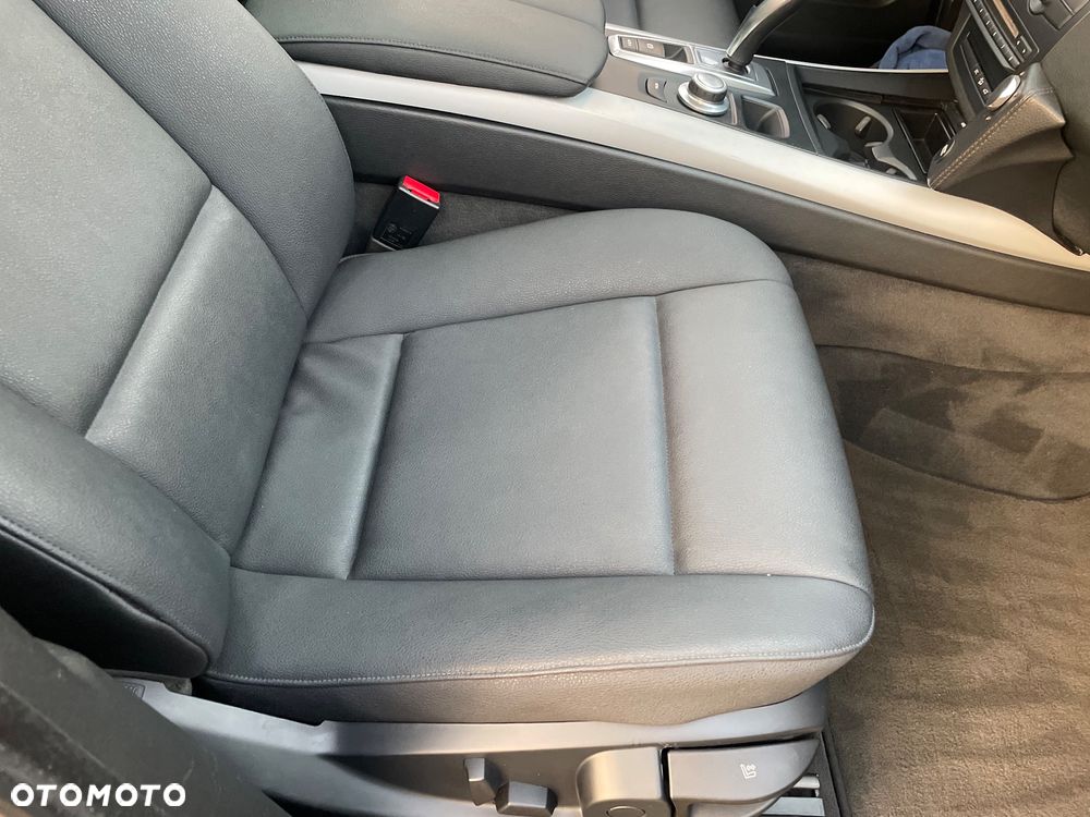 BMW X5 xDrive30d - 24