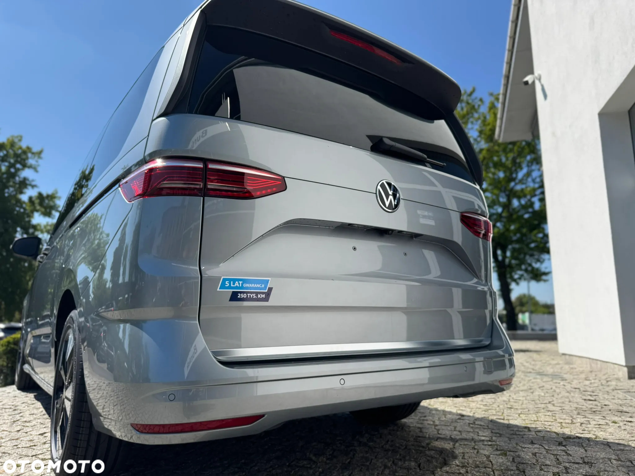 Volkswagen Multivan 2.0 TDI L2 Life DSG - 29