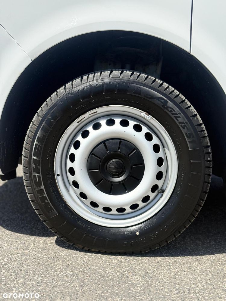 Volkswagen Transporter - 7