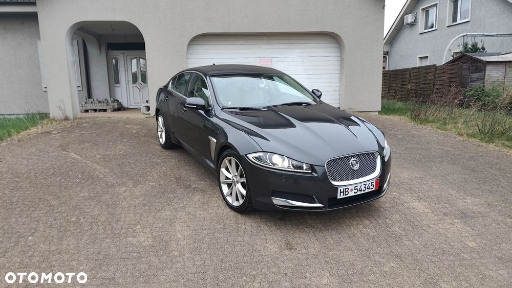 Jaguar XF 3.0 V6 Kompressor AWD - 24