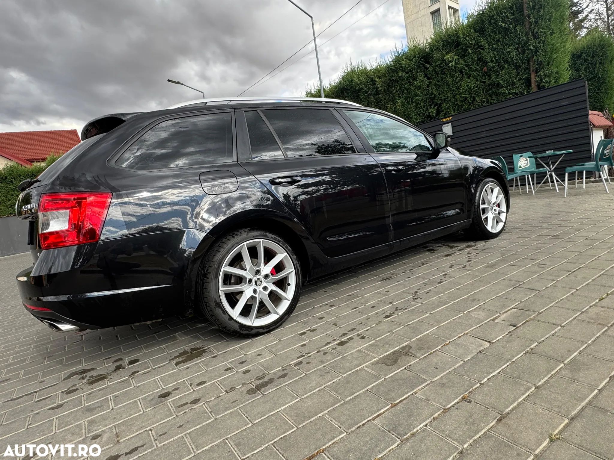 Skoda Octavia 2.0 TSI DSG RS - 1