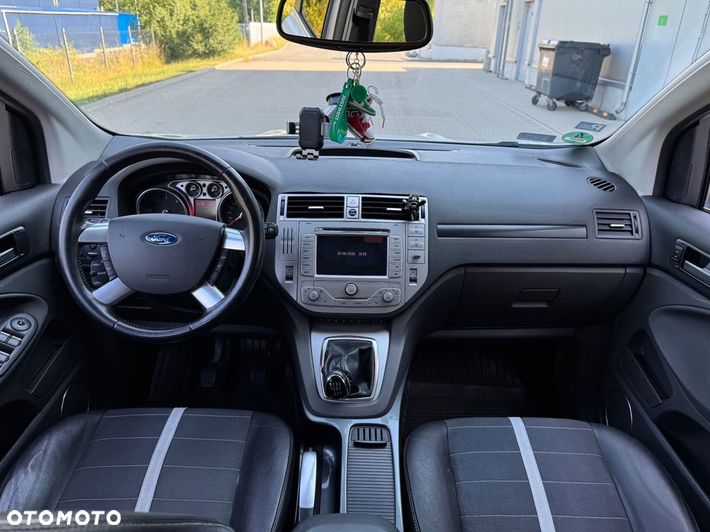 Ford Kuga 2.0 TDCi Titanium - 12