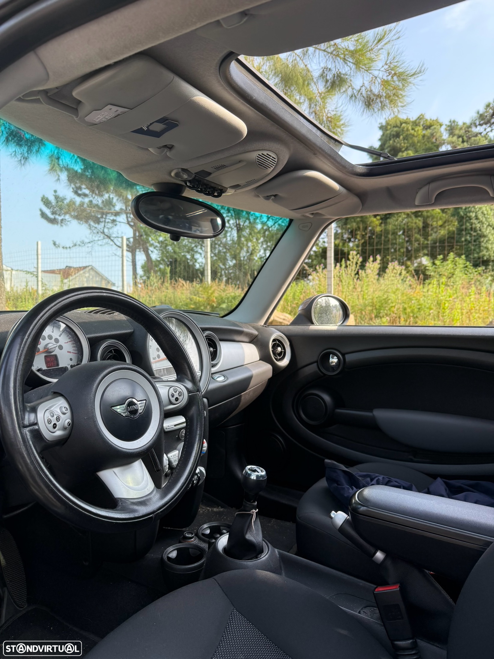 MINI 3 Portas Cooper 50 Mayfair - 6