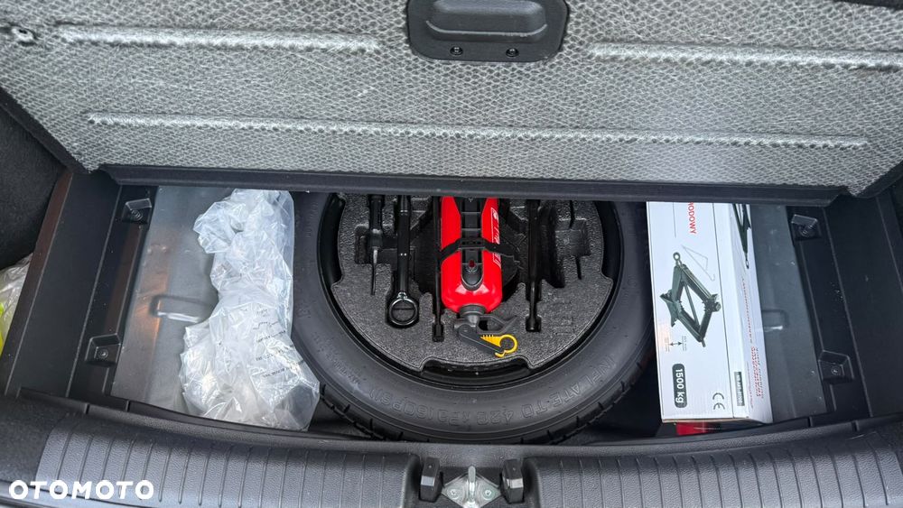 Kia Ceed 1.5 T-GDI M - 11