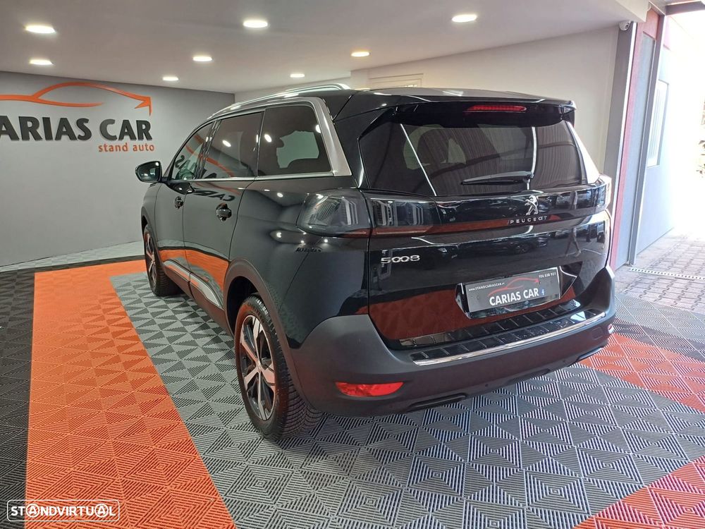 Peugeot 5008 - 6