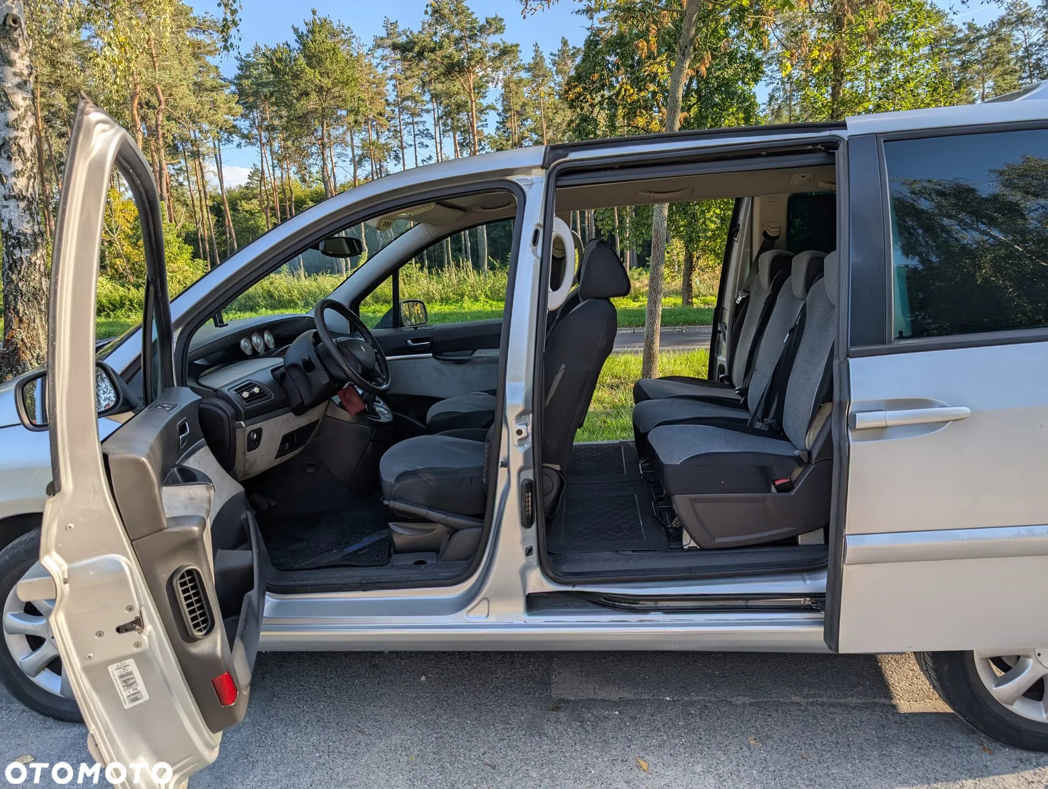 Peugeot 807 2.2 HDi ST - 5