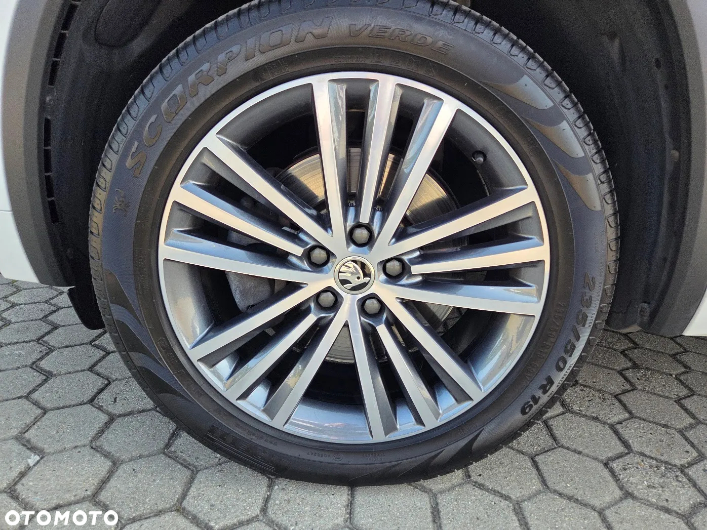 Skoda Kodiaq 2.0 TDI 4x4 L&K DSG - 25