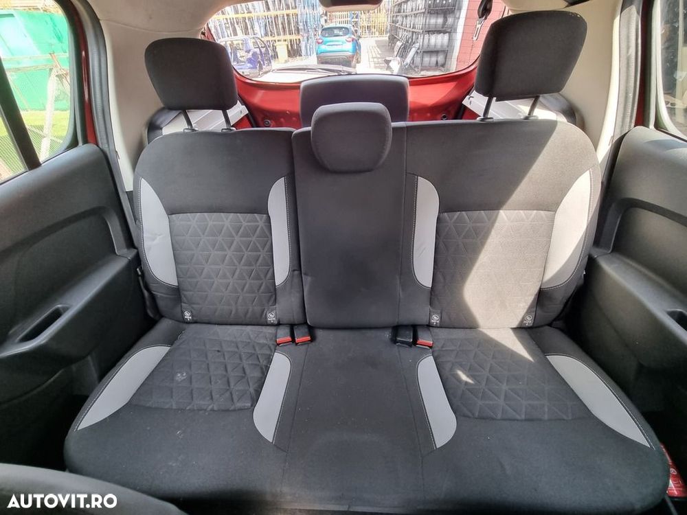 Interior complet Dacia Sandero 2 Stepway 2012 - 2016 SUV 4 Usi (1514) - 3