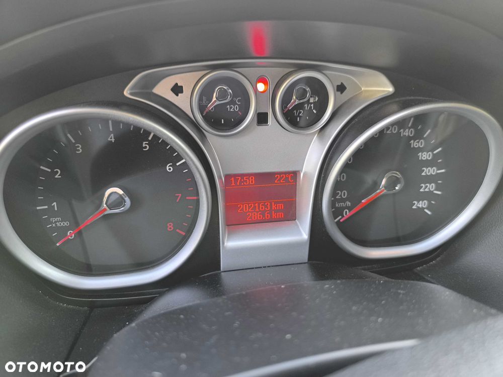 Ford Focus - 7