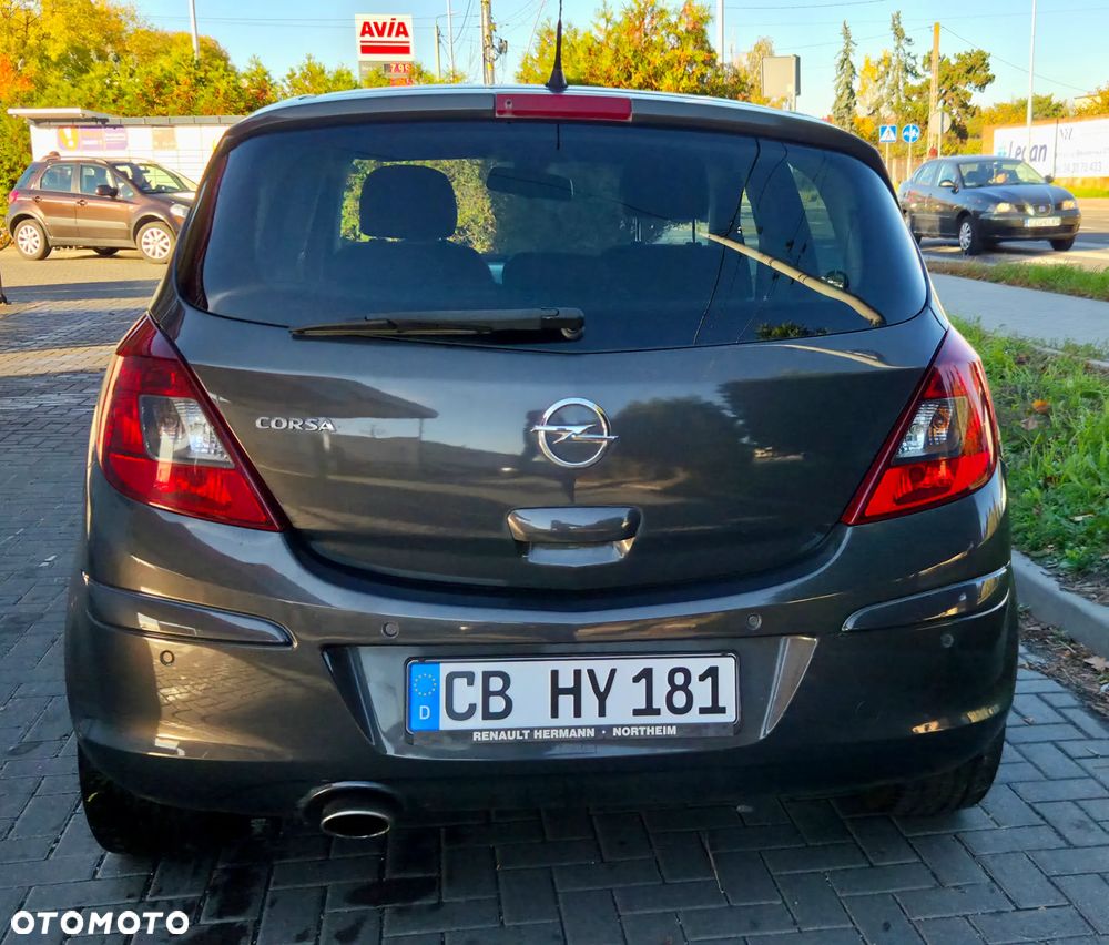 Opel Corsa 1.4 16V Energy - 13
