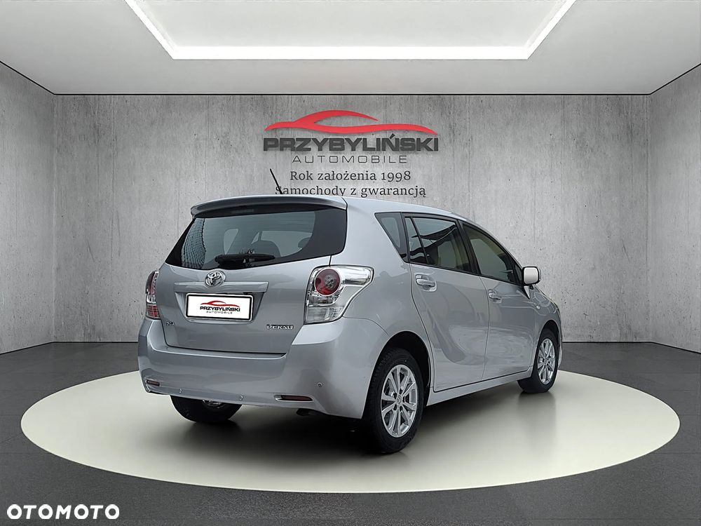 Toyota Verso 1.8 5-Sitzer Executive - 6