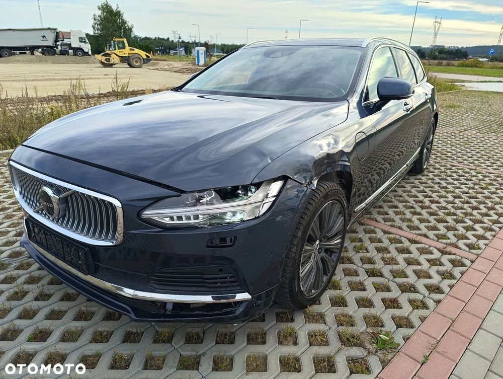 Volvo V90 T8 AWD Plug-In Hybrid Inscription - 1