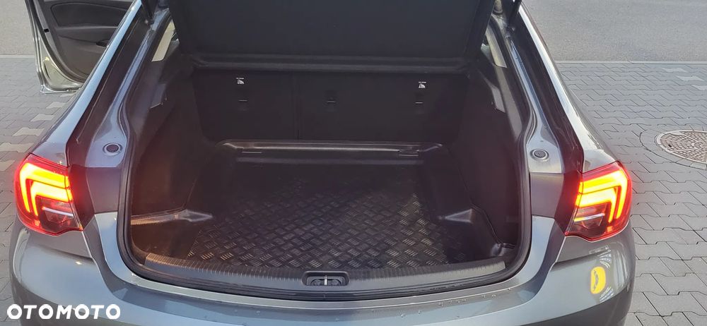 Opel Insignia - 29
