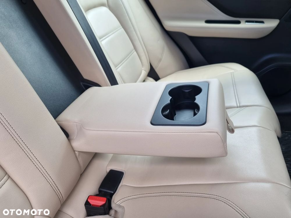 Jaguar F-Pace 2.0 i4D AWD Prestige - 20