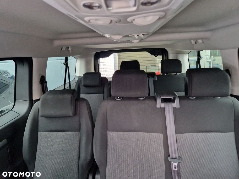 Peugeot Traveller 2.0 BlueHDi Long Business EAT8 - 19
