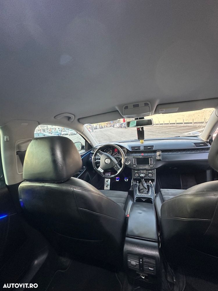 Volkswagen Passat 2.0 TDI DPF R-Line Edition Plus - 6