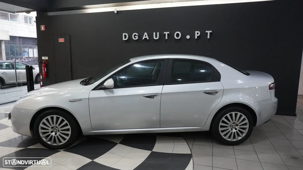 Alfa Romeo 159 1.9 JTD 16V Distinctive - 4